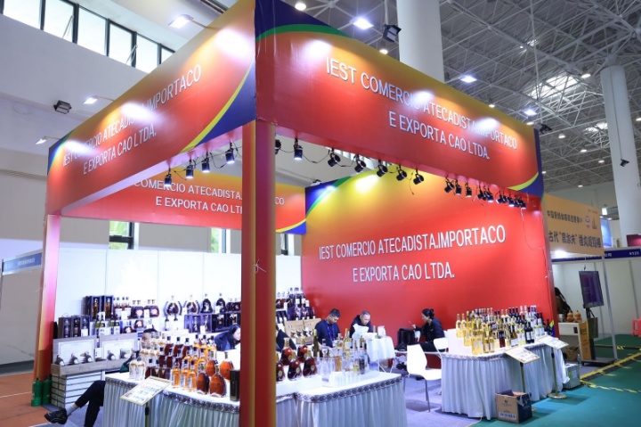 IEST COMERCIO ATECADISTA IMPORTACO1